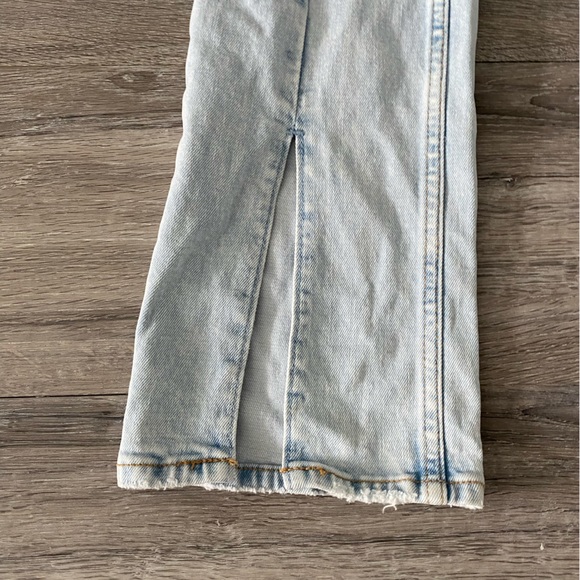 Abercrombie Jeans high rise split hem flare light wash - Picture 5 of 9